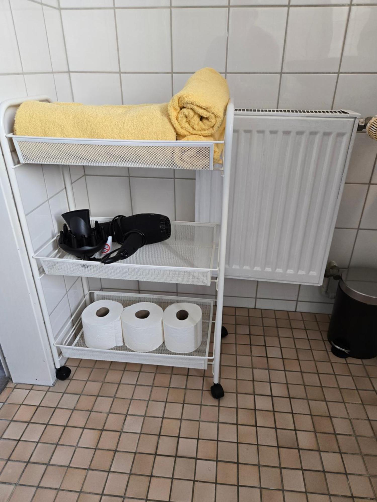 Pension Gp3, Zimmer Mit Kochnische Und Duschbad Vor Den Toren Berlins 달고프 외부 사진